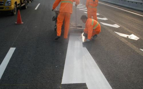 阿克苏丙烯酸标线涂料