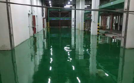 11月阿克苏阿克苏环氧地坪施工高峰来袭，梦得来化工多项目同步推进保交付